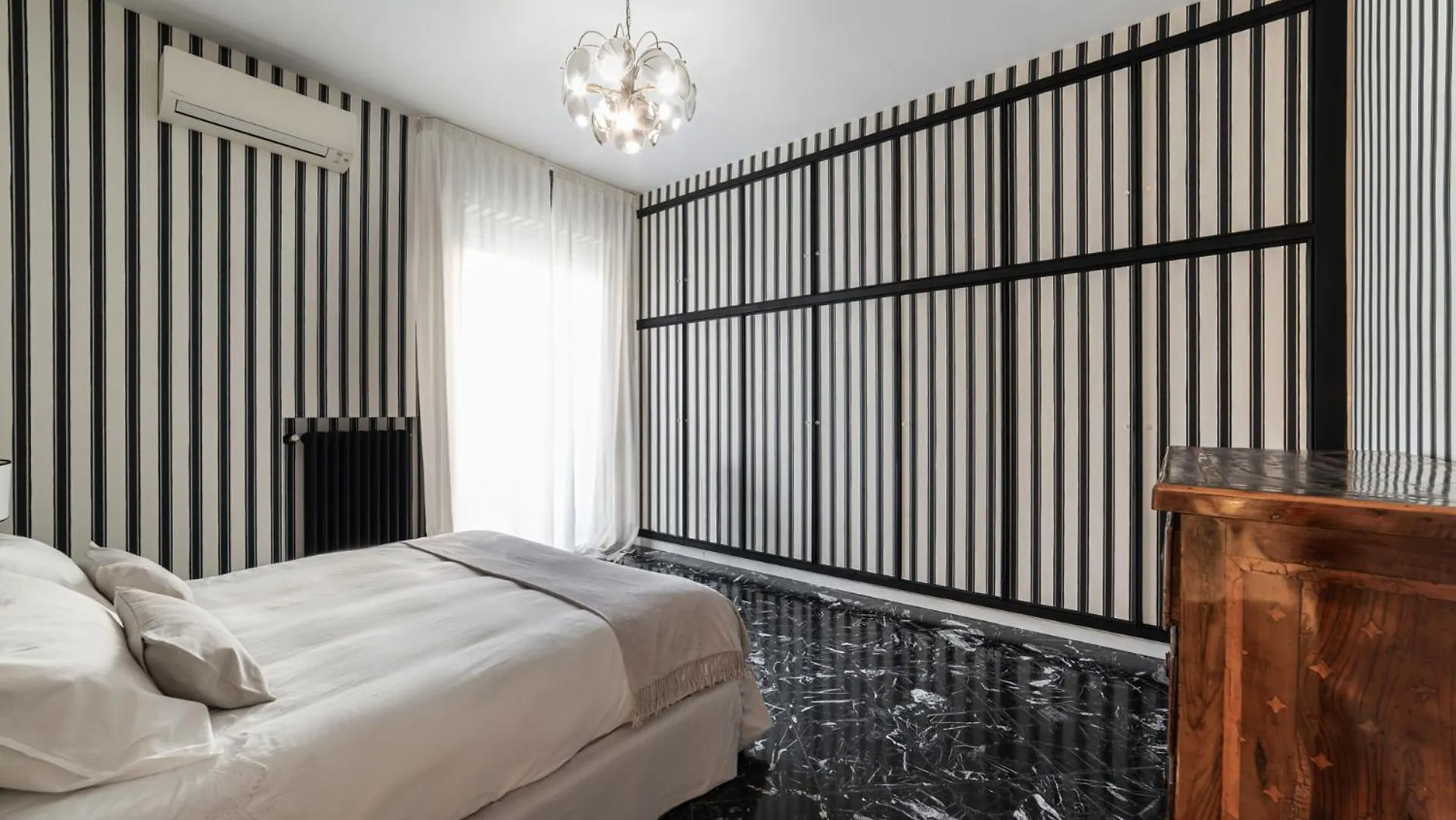 Aida Luxury Penthouse Apartment Bari 0*,  Italy