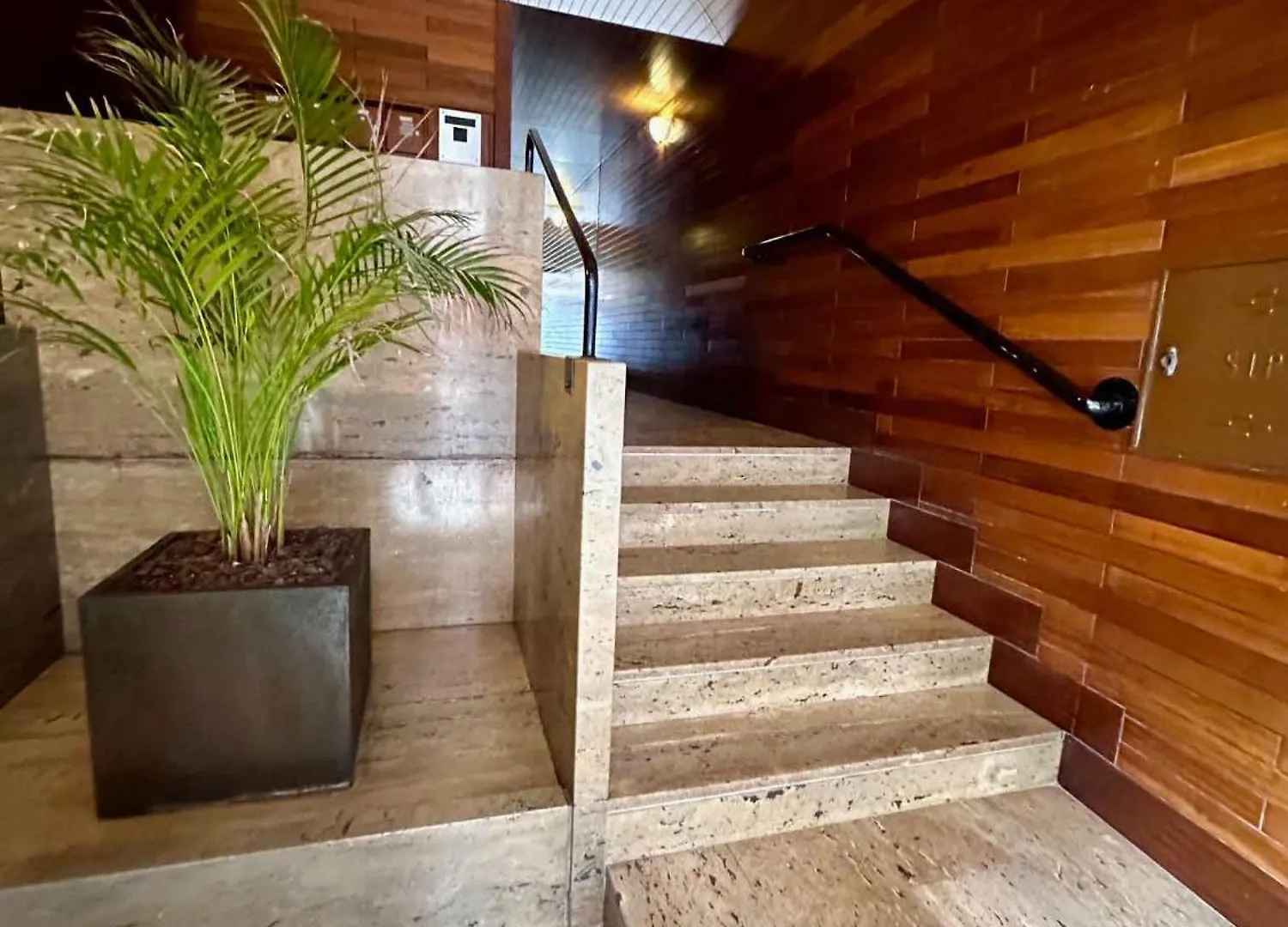 Aida Luxury Penthouse Apartment Bari